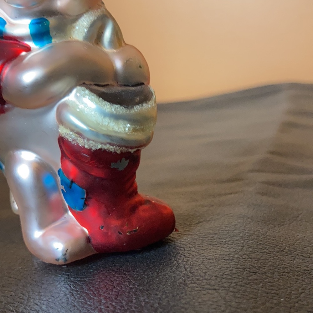 Vintage Disney glass Winnie the Pooh ornament - Picture 9 of 10